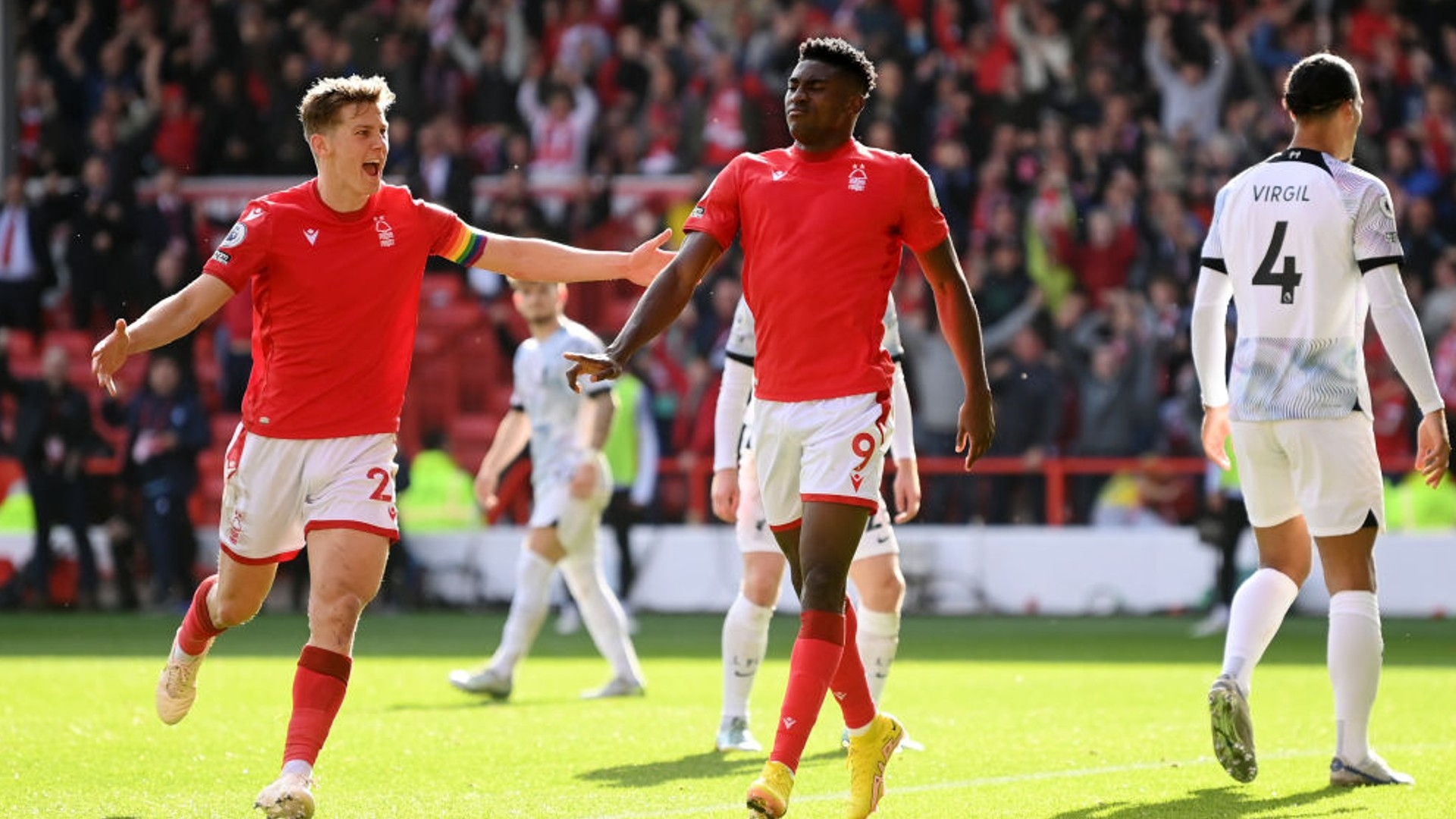 僅展現了薩 僅展現了薩