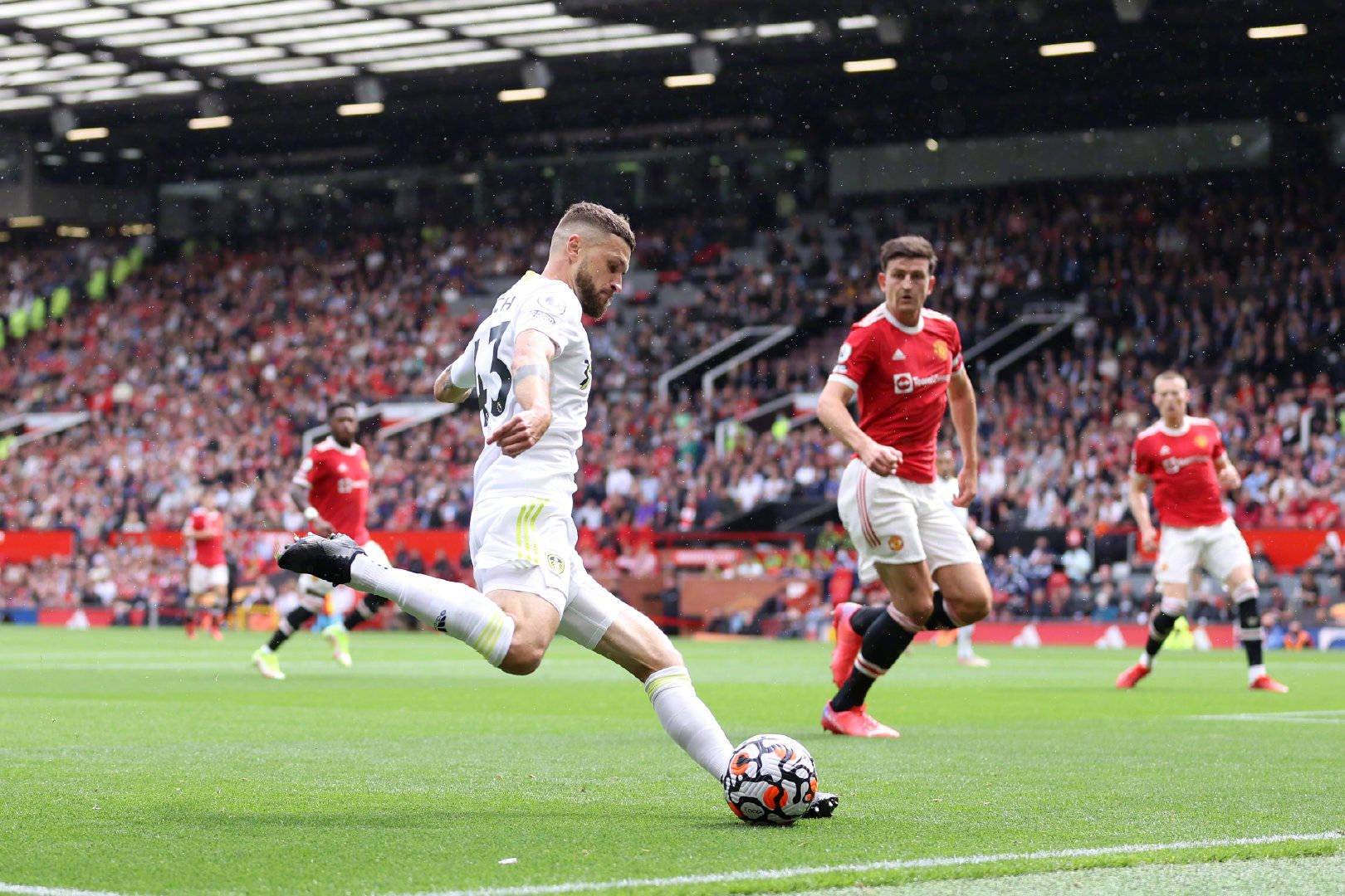 中场和后防 中场和后防